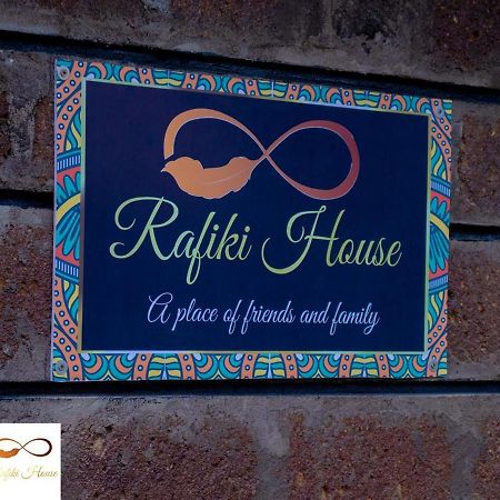 Hotel Rafiki House à Nanyuki Extérieur photo