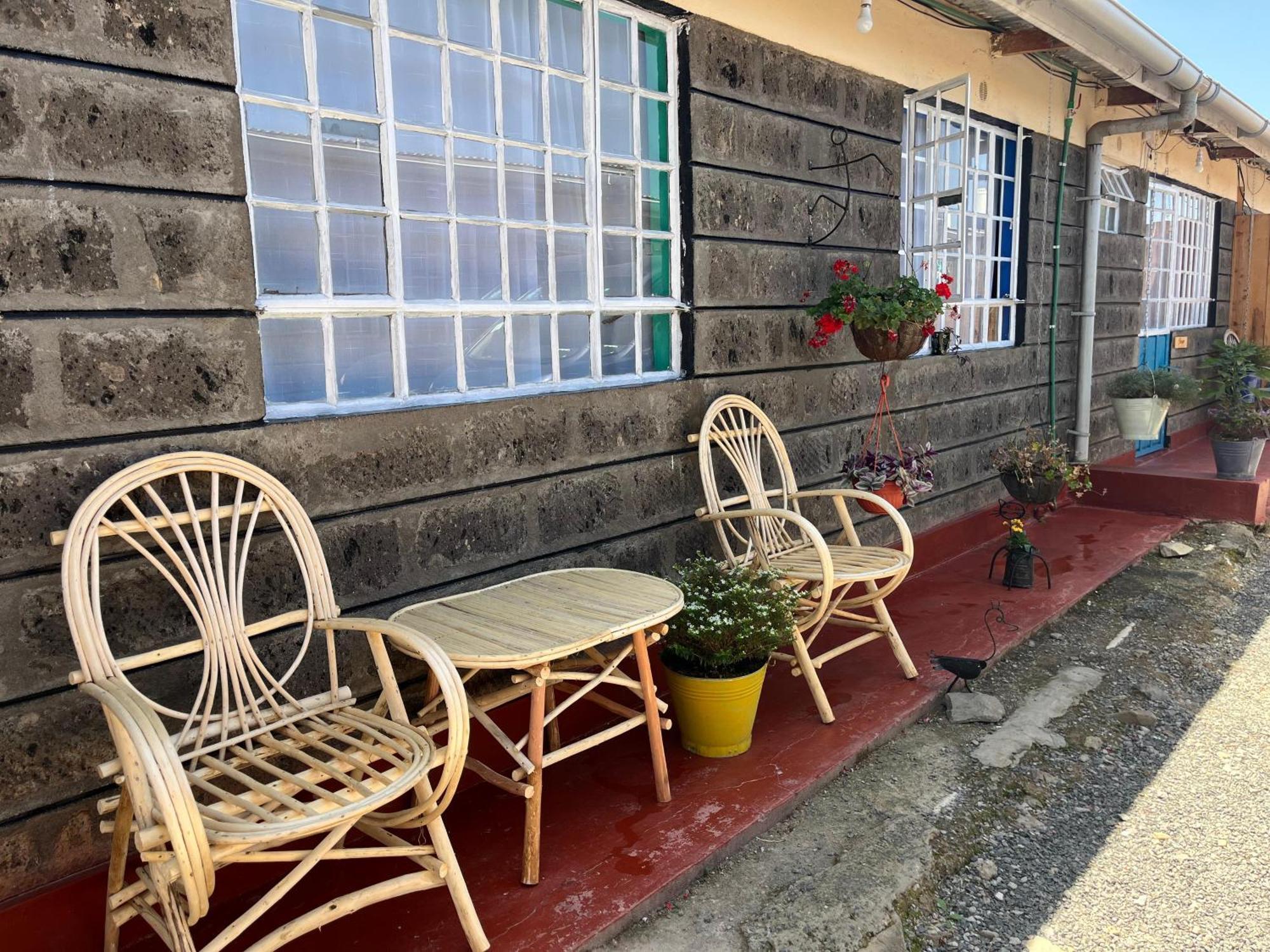 Hotel Rafiki House à Nanyuki Extérieur photo